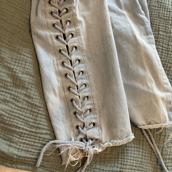 Light wash roped jeans - Picture 3 of 4